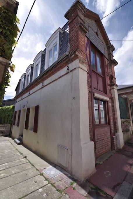 Jolie Cottage Idealement Situee Honfleur Bagian luar foto