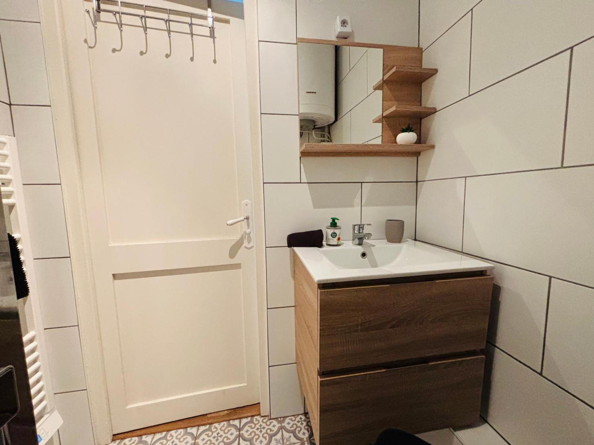 Jolie Cottage Idealement Situee Honfleur Bagian luar foto